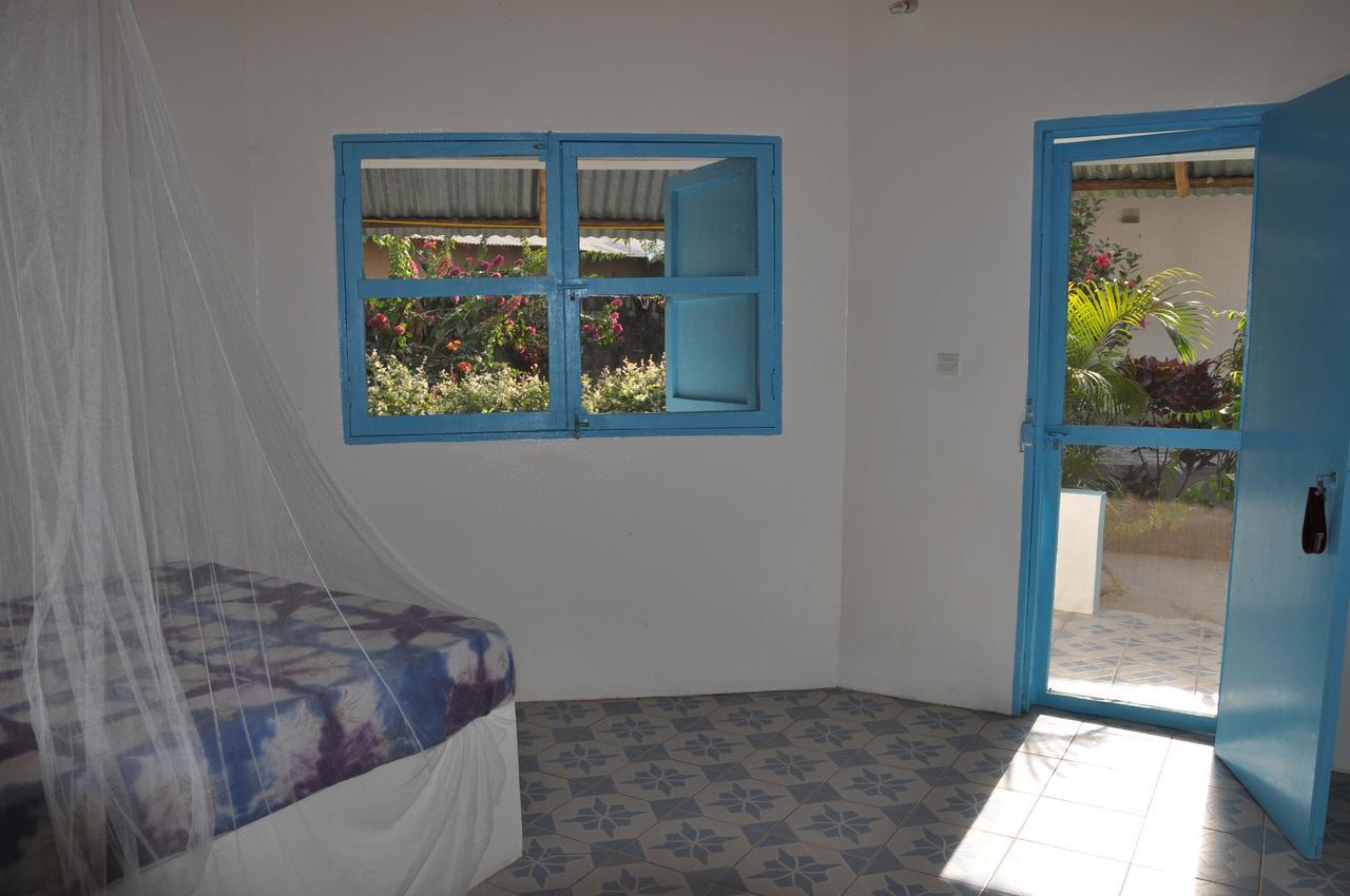 Guesthouse Yonol Abémé Екстериор снимка