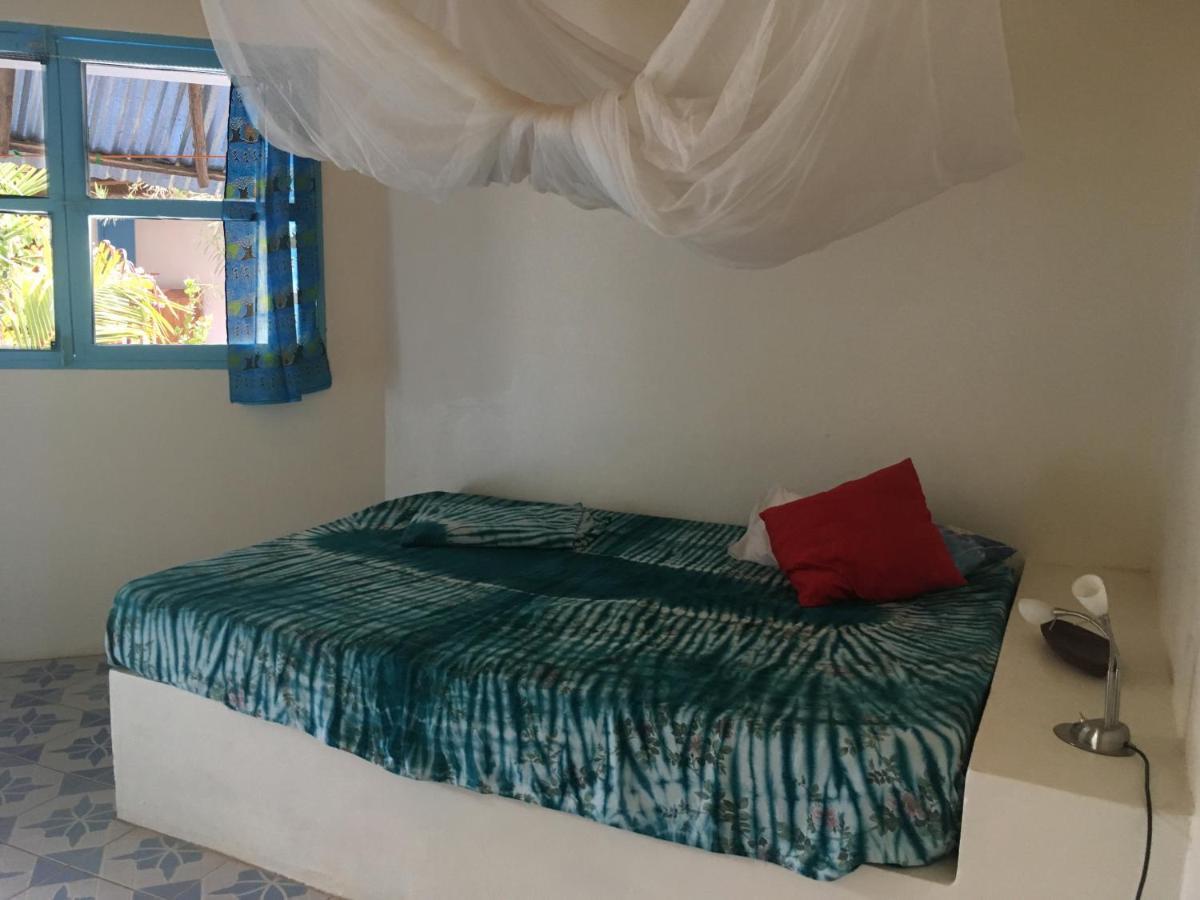 Guesthouse Yonol Abémé Екстериор снимка